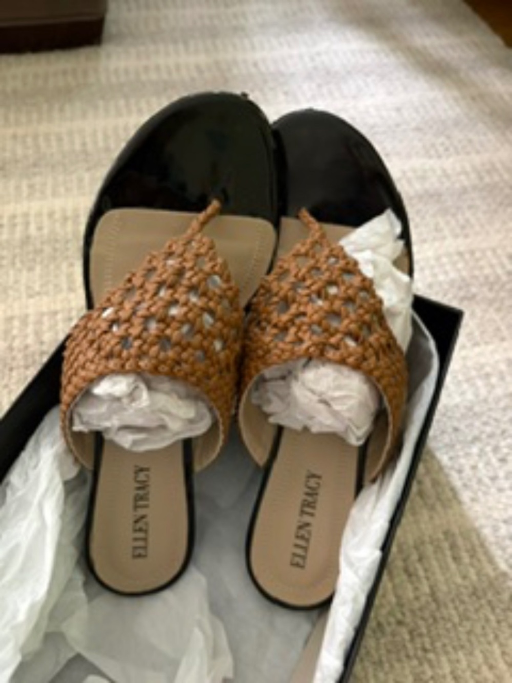 Ellen Tracy, 7M sandals
